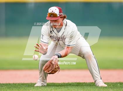 Thumbnail 3 in Fort Morgan @ Windsor (CHSAA 4A Regional Finals Game 2) photogallery.