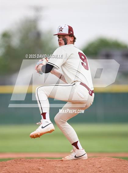 Thumbnail 1 in Fort Morgan @ Windsor (CHSAA 4A Regional Finals Game 2) photogallery.