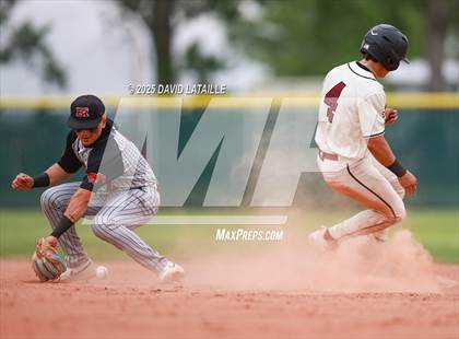 Thumbnail 3 in Fort Morgan @ Windsor (CHSAA 4A Regional Finals Game 2) photogallery.