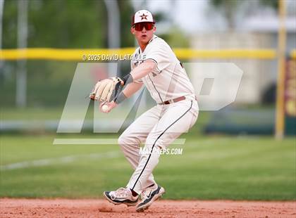 Thumbnail 3 in Fort Morgan @ Windsor (CHSAA 4A Regional Finals Game 2) photogallery.
