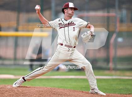 Thumbnail 3 in Fort Morgan @ Windsor (CHSAA 4A Regional Finals Game 2) photogallery.