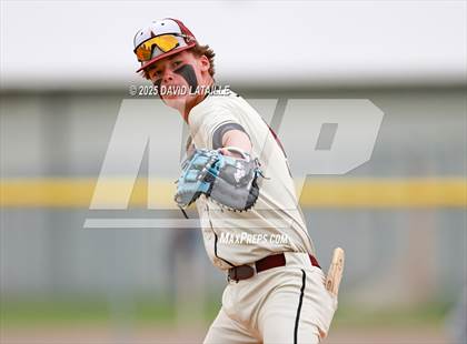 Thumbnail 3 in Fort Morgan @ Windsor (CHSAA 4A Regional Finals Game 2) photogallery.