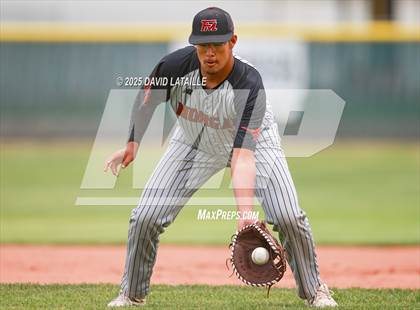 Thumbnail 1 in Fort Morgan @ Windsor (CHSAA 4A Regional Finals Game 2) photogallery.