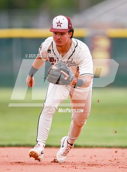 Thumbnail 1 in Fort Morgan @ Windsor (CHSAA 4A Regional Finals Game 2) photogallery.