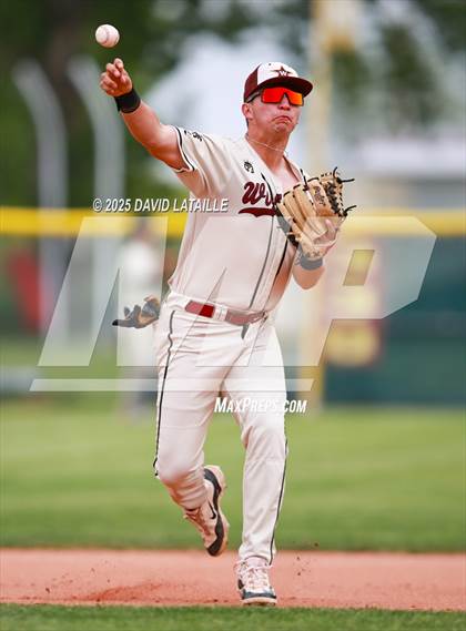 Thumbnail 1 in Fort Morgan @ Windsor (CHSAA 4A Regional Finals Game 2) photogallery.