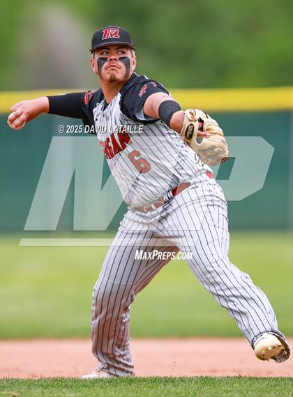 Thumbnail 2 in Fort Morgan @ Windsor (CHSAA 4A Regional Finals Game 2) photogallery.