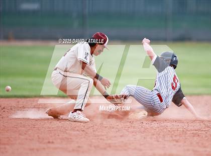 Thumbnail 3 in Fort Morgan @ Windsor (CHSAA 4A Regional Finals Game 2) photogallery.