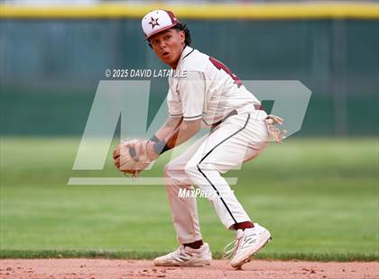 Thumbnail 3 in Fort Morgan @ Windsor (CHSAA 4A Regional Finals Game 2) photogallery.