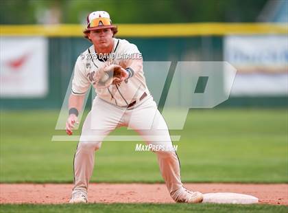 Thumbnail 3 in Fort Morgan @ Windsor (CHSAA 4A Regional Finals Game 2) photogallery.