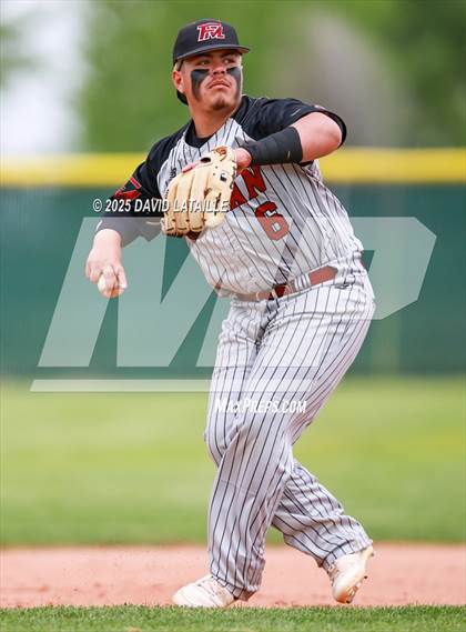 Thumbnail 1 in Fort Morgan @ Windsor (CHSAA 4A Regional Finals Game 2) photogallery.