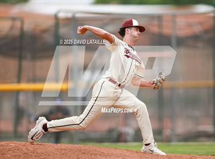 Thumbnail 2 in Fort Morgan @ Windsor (CHSAA 4A Regional Finals Game 2) photogallery.