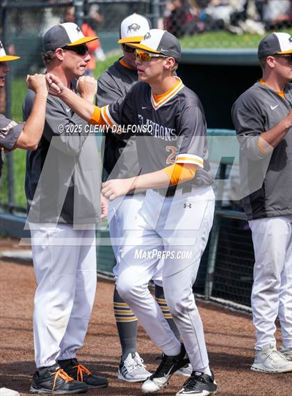 Thumbnail 3 in Flatirons Academy vs Akron (CHSAA 1A Championship) photogallery.