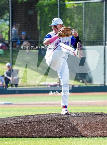 Thumbnail 3 in Flatirons Academy vs Akron (CHSAA 1A Championship) photogallery.