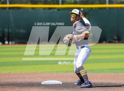 Thumbnail 3 in Flatirons Academy vs Akron (CHSAA 1A Championship) photogallery.