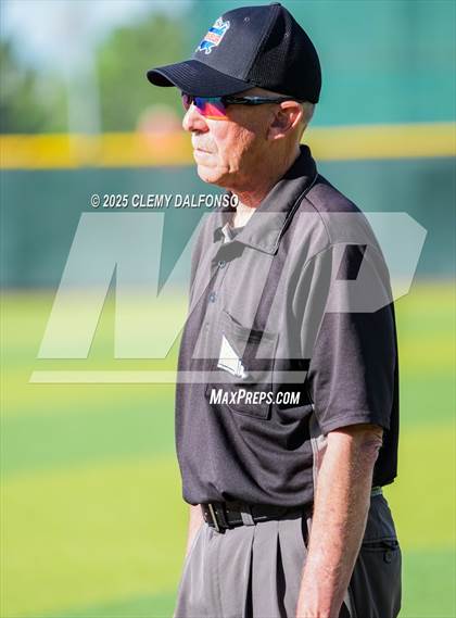 Thumbnail 1 in Flatirons Academy vs Akron (CHSAA 1A Championship) photogallery.
