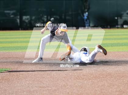 Thumbnail 3 in Flatirons Academy vs Akron (CHSAA 1A Championship) photogallery.