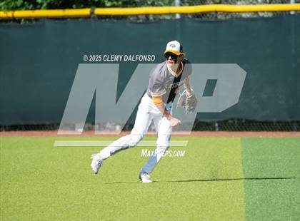 Thumbnail 2 in Flatirons Academy vs Akron (CHSAA 1A Championship) photogallery.