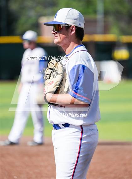 Thumbnail 3 in Flatirons Academy vs Akron (CHSAA 1A Championship) photogallery.