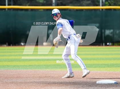 Thumbnail 2 in Flatirons Academy vs Akron (CHSAA 1A Championship) photogallery.