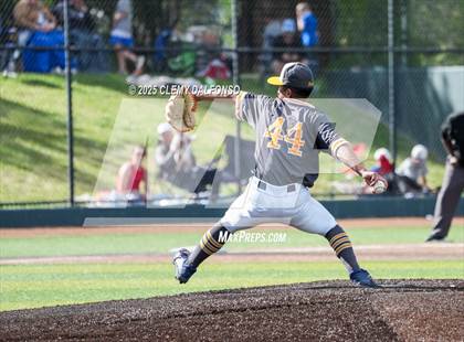 Thumbnail 2 in Flatirons Academy vs Akron (CHSAA 1A Championship) photogallery.