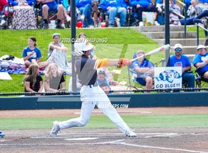 Thumbnail 3 in Flatirons Academy vs Akron (CHSAA 1A Championship) photogallery.