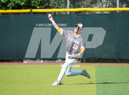 Thumbnail 1 in Flatirons Academy vs Akron (CHSAA 1A Championship) photogallery.