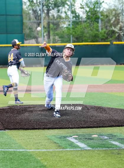 Thumbnail 3 in Flatirons Academy vs Akron (CHSAA 1A Championship) photogallery.