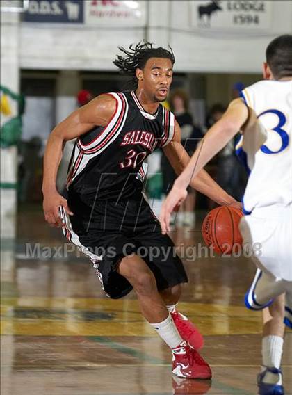 Thumbnail 2 in Wood vs. Salesian (Gridley Invitational) photogallery.