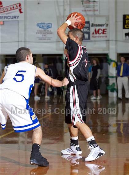 Thumbnail 2 in Wood vs. Salesian (Gridley Invitational) photogallery.