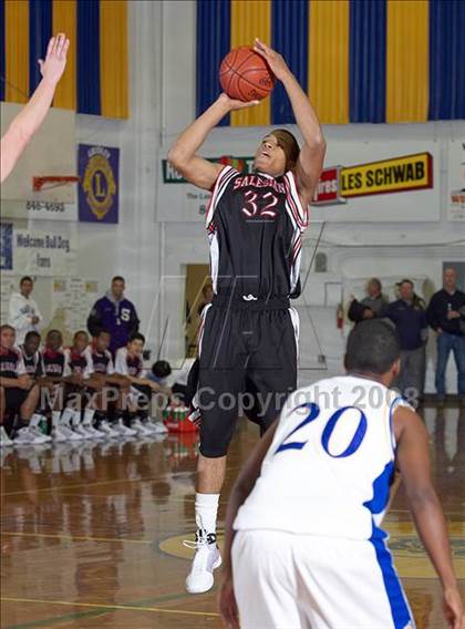 Thumbnail 1 in Wood vs. Salesian (Gridley Invitational) photogallery.