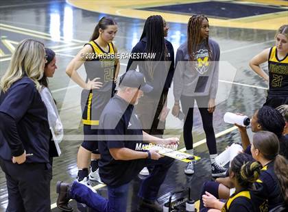 Thumbnail 3 in Malakoff vs. Millsap (Kaufman Holiday Tournament) photogallery.
