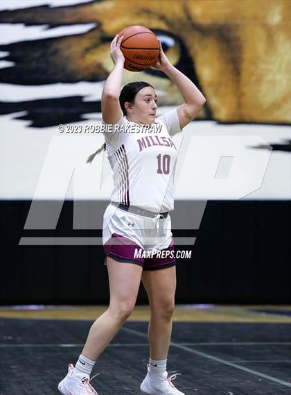 Thumbnail 1 in Malakoff vs. Millsap (Kaufman Holiday Tournament) photogallery.