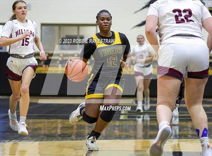 Thumbnail 3 in Malakoff vs. Millsap (Kaufman Holiday Tournament) photogallery.