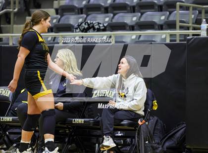 Thumbnail 2 in Malakoff vs. Millsap (Kaufman Holiday Tournament) photogallery.