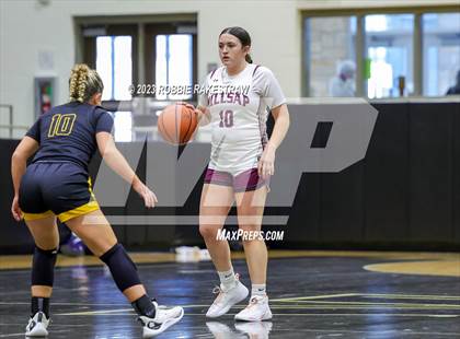 Thumbnail 3 in Malakoff vs. Millsap (Kaufman Holiday Tournament) photogallery.