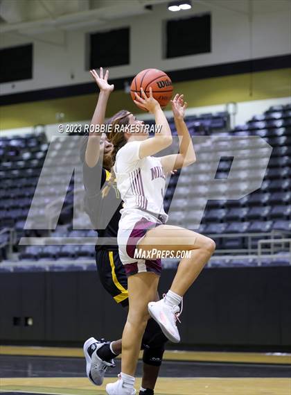 Thumbnail 1 in Malakoff vs. Millsap (Kaufman Holiday Tournament) photogallery.