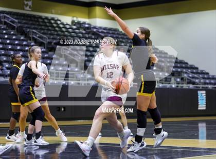 Thumbnail 2 in Malakoff vs. Millsap (Kaufman Holiday Tournament) photogallery.