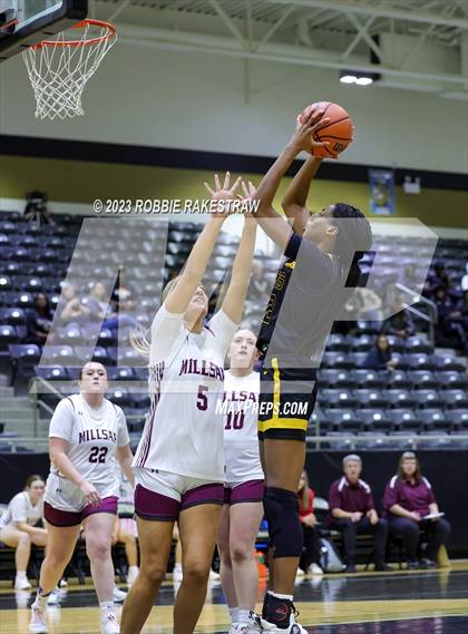 Thumbnail 1 in Malakoff vs. Millsap (Kaufman Holiday Tournament) photogallery.
