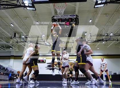 Thumbnail 1 in Malakoff vs. Millsap (Kaufman Holiday Tournament) photogallery.