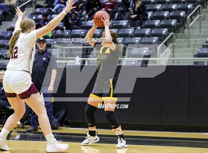 Thumbnail 1 in Malakoff vs. Millsap (Kaufman Holiday Tournament) photogallery.