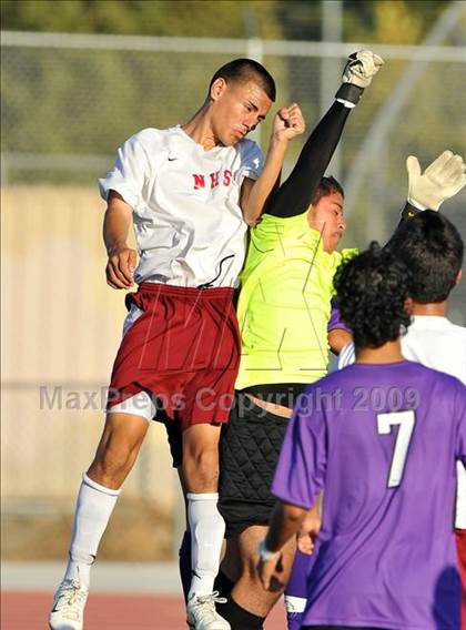 Thumbnail 1 in Cristo Rey @ Natomas photogallery.