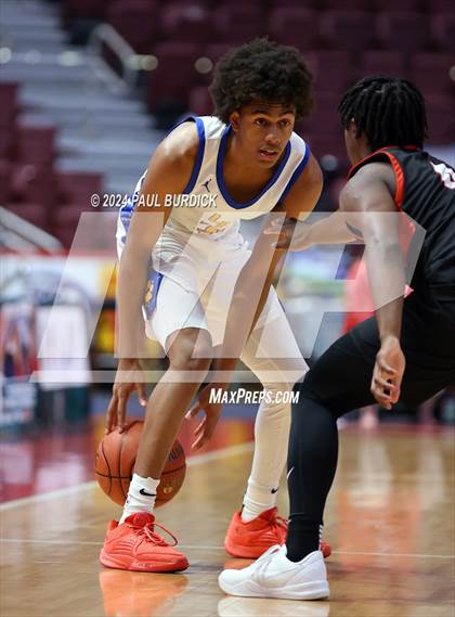 Thumbnail 1 in Archbishop Carroll vs. Lincoln Park Performing Arts (PIAA 4A Championship) photogallery.