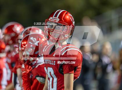Thumbnail 1 in Grapeland vs. Deweyville (UIL 2A D2 Football Bi-District) photogallery.