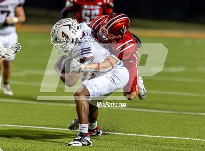 Thumbnail 2 in Grapeland vs. Deweyville (UIL 2A D2 Football Bi-District) photogallery.