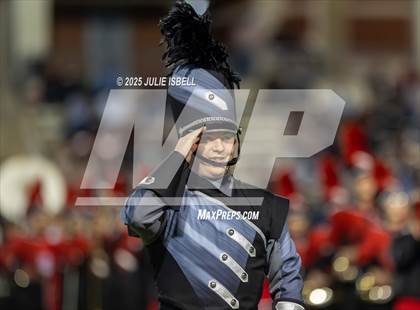 Thumbnail 1 in Grapeland vs. Deweyville (UIL 2A D2 Football Bi-District) photogallery.