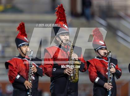 Thumbnail 1 in Grapeland vs. Deweyville (UIL 2A D2 Football Bi-District) photogallery.