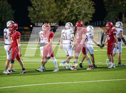 Thumbnail 2 in Grapeland vs. Deweyville (UIL 2A D2 Football Bi-District) photogallery.