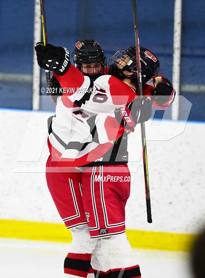Thumbnail 3 in New Canaan @ Fairfield Warde/Ludlowe photogallery.