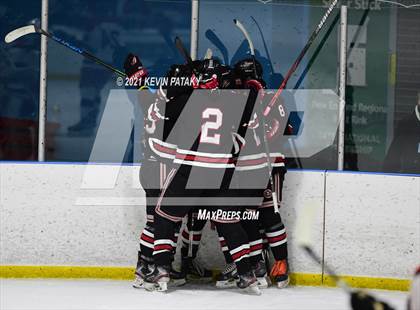 Thumbnail 2 in New Canaan @ Fairfield Warde/Ludlowe photogallery.