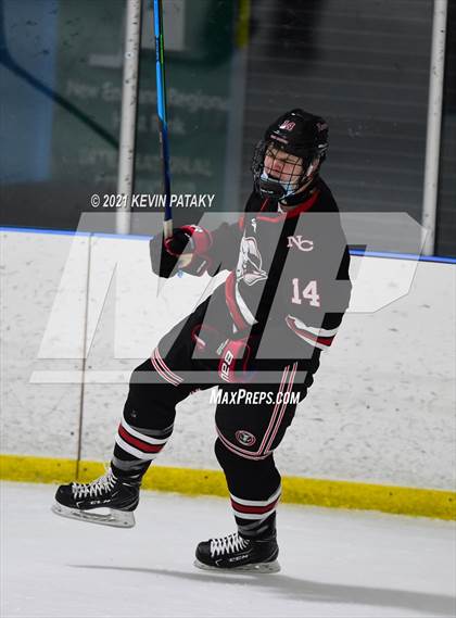 Thumbnail 3 in New Canaan @ Fairfield Warde/Ludlowe photogallery.